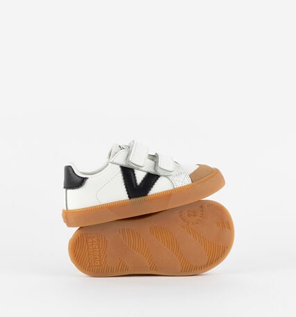 OLIVER STRAPS BAREFOOT LEATHER EFFECT & CONTRAST