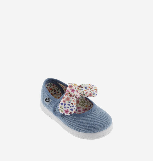 OJALÁ JEANS & BLUMENSCHAL