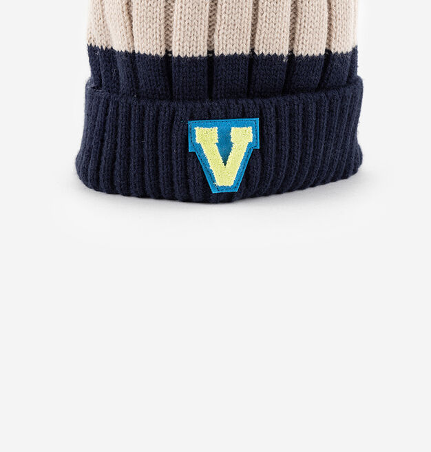 WOOLLEN HAT POM POM
