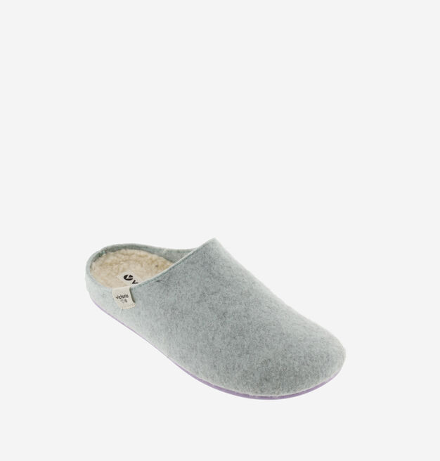 NORTE FELT SLIPPERS