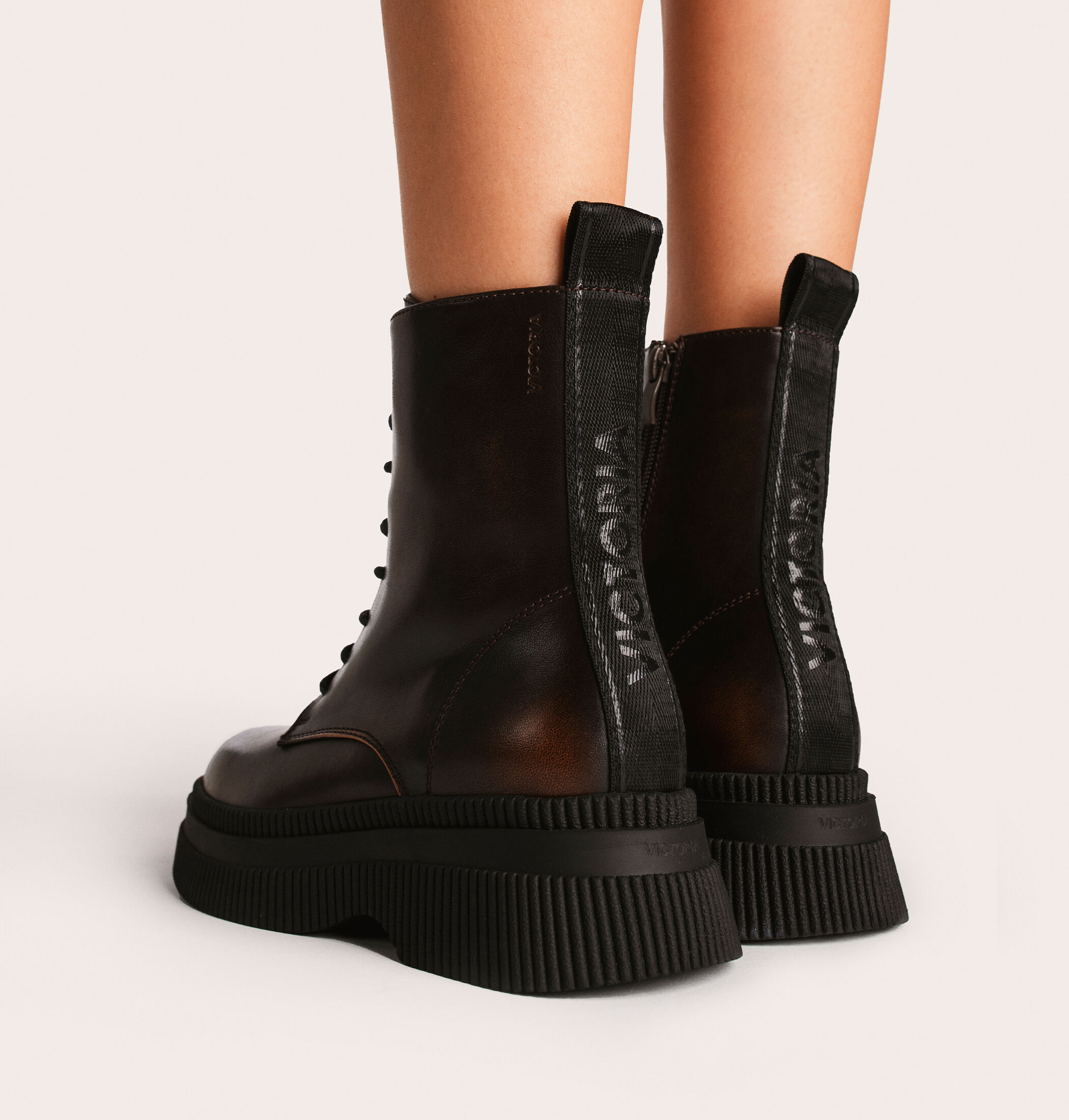 Botas victoria 2025