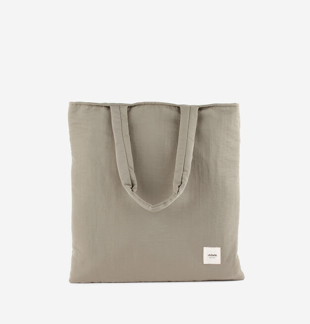 QUILTED NYLON TOTE