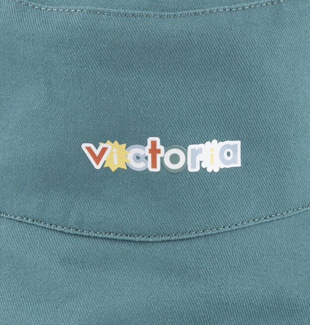 REVERSIBLE STRIPED HAT