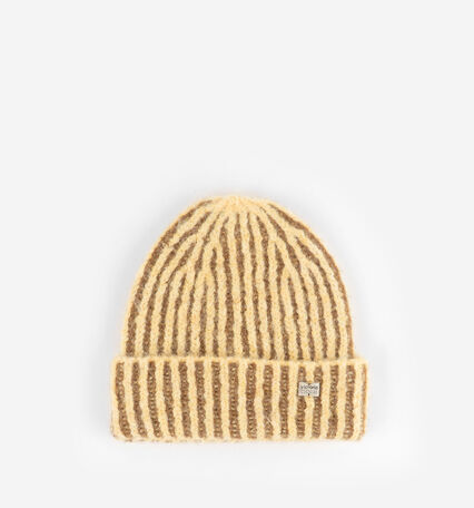 KNITTED BEANIE