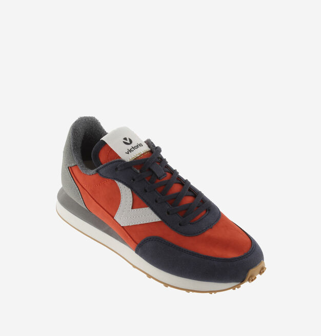 ASTRO NYLON TRAINER WITH COLOUR BASE