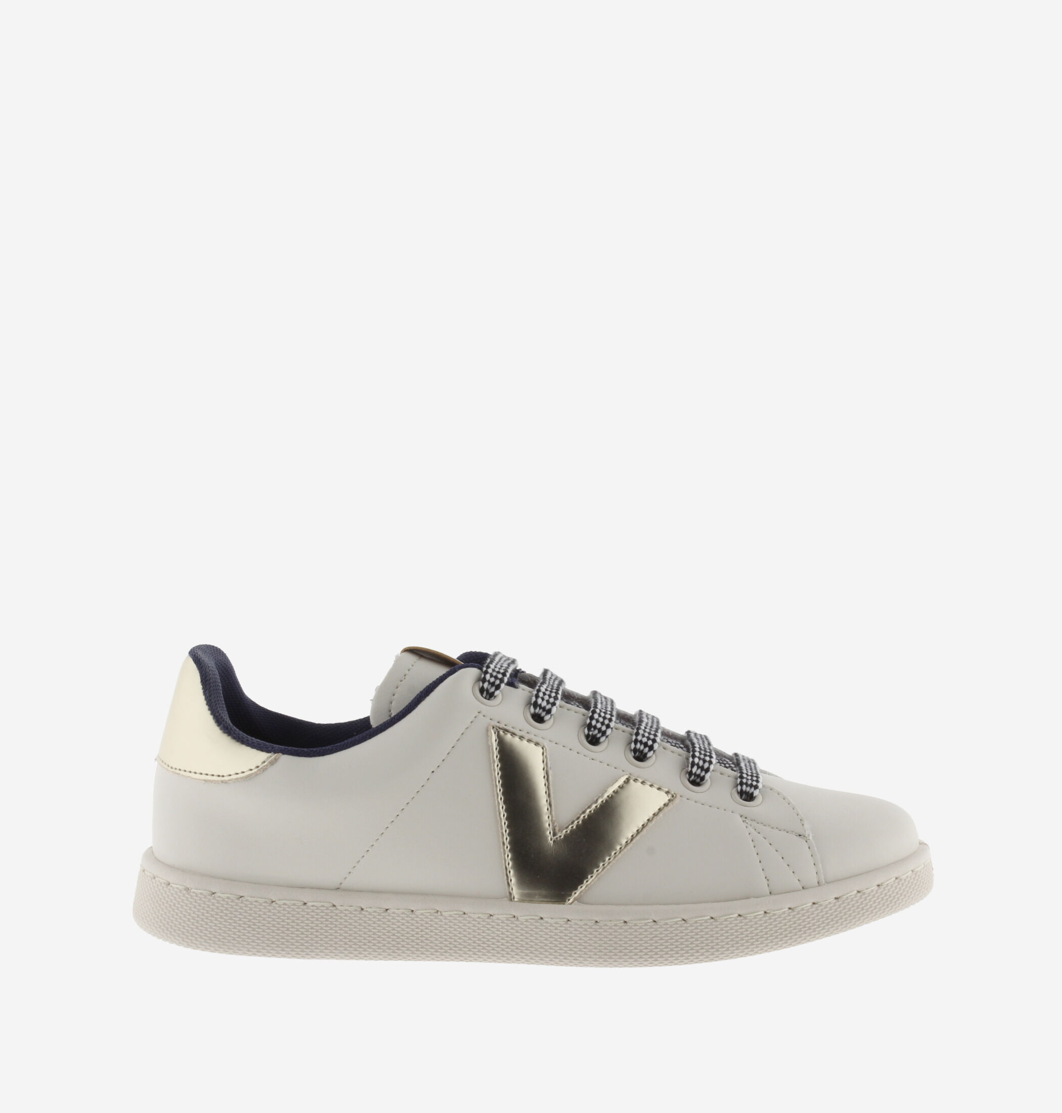 TENIS EFEITO PELE METALIZADO Victoria Shoes