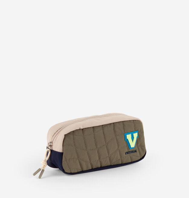 QUILTED TOILETRY BAGS