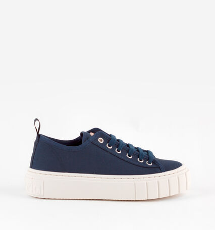 ABRIL ORGANIC CANVAS