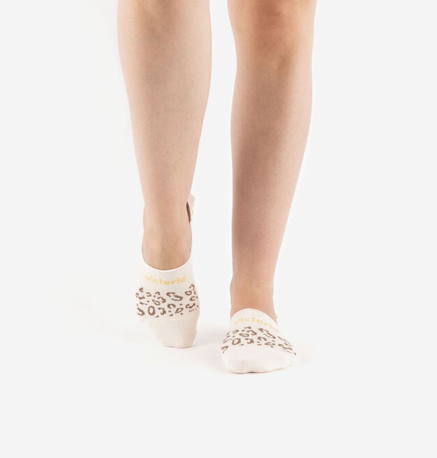 ANIMAL PRINT INVISIBLE PINKY SOCK