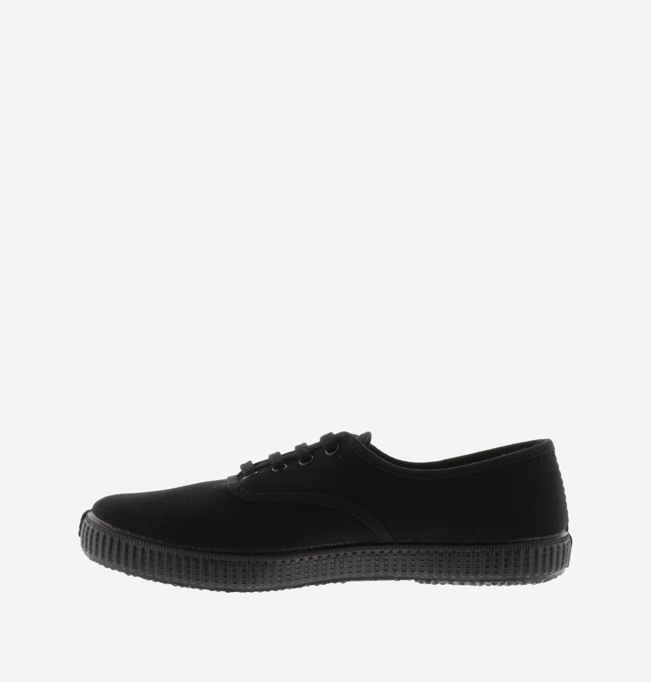 Black sales canvas plimsolls