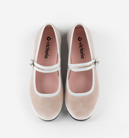 GONG-FU VELVET MARY JANE & CONTRAST