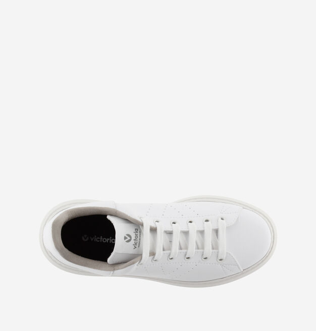 MILÁN FAUX LEATHER SNEAKERS