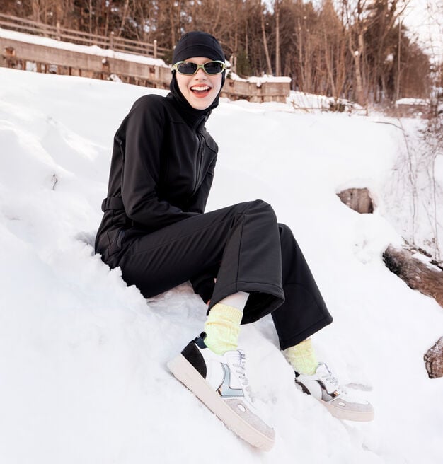 SEUL LEATHER EFFECT & METAL