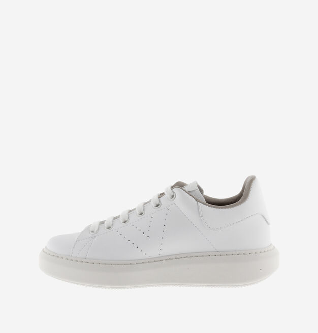 MILÁN FAUX LEATHER SNEAKERS