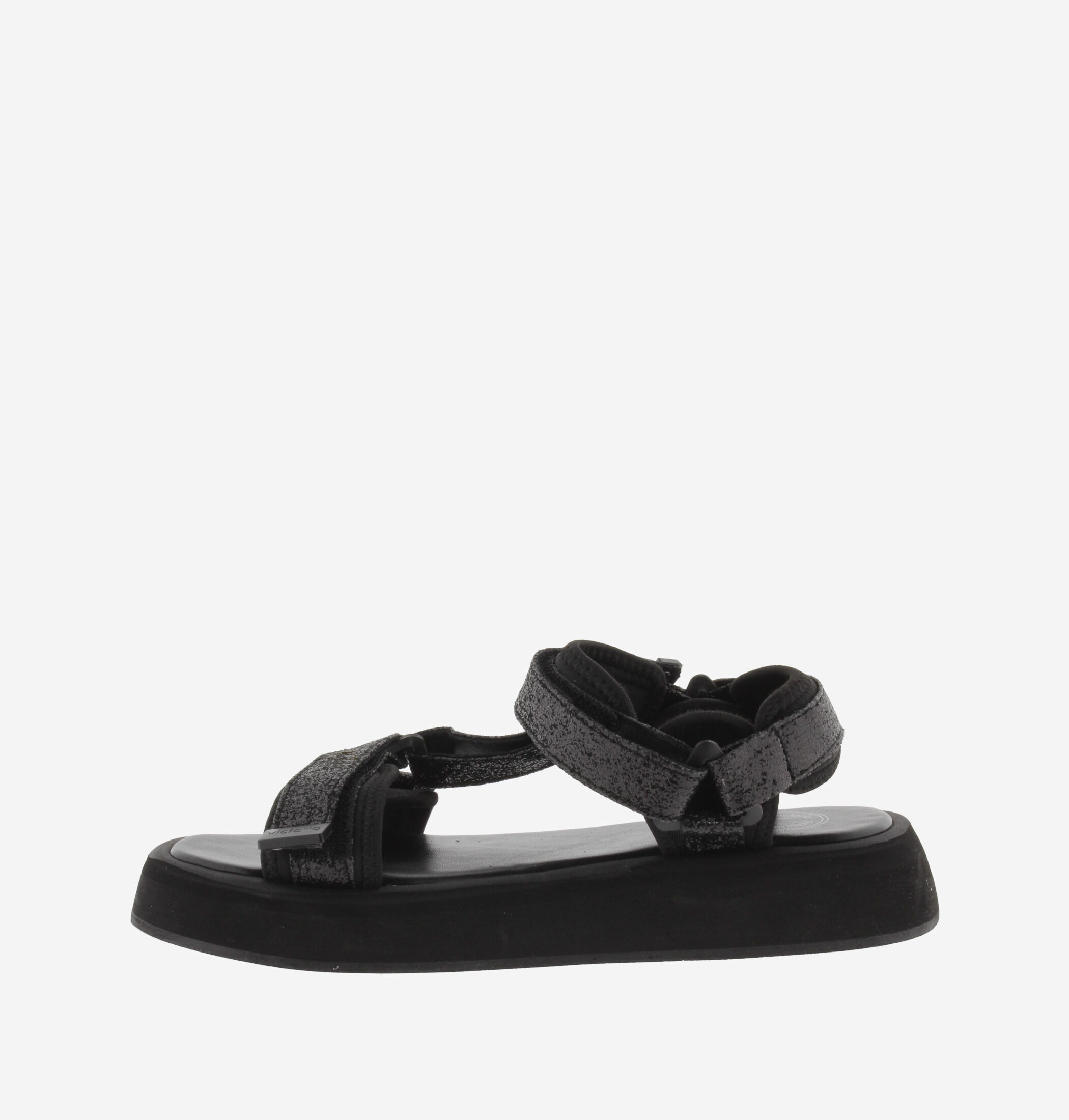 Sandals with online cloth straps