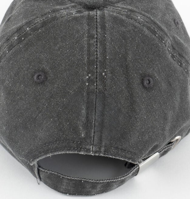 WASHED TWILL CAP & EMBROIDERY