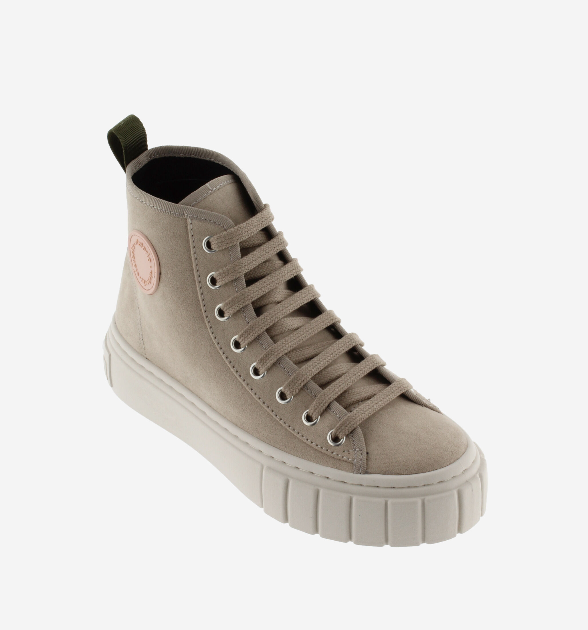 Victoria de 2025 bota