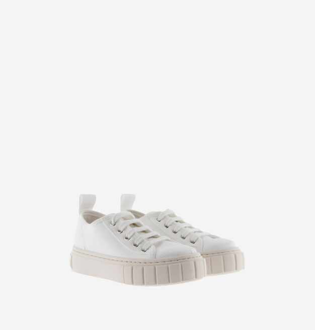 ABRIL CANVAS SNEAKERS