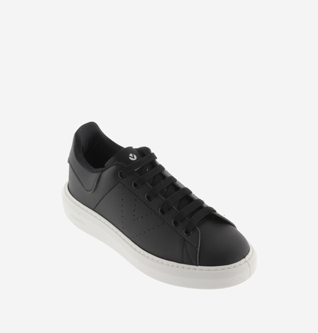 MILÁN FAUX LEATHER SNEAKERS