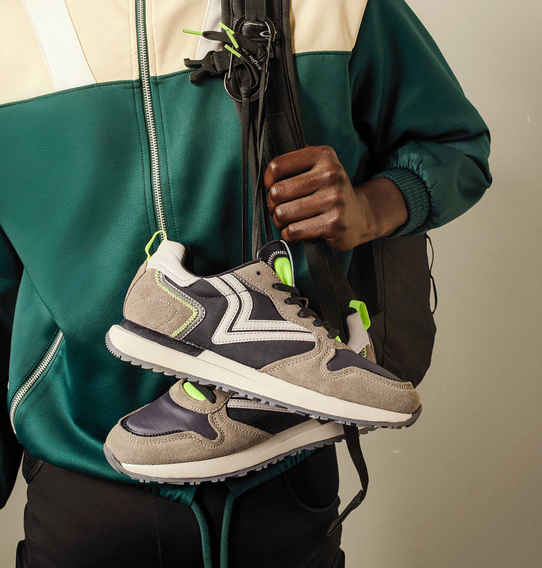 Sneakers confort top