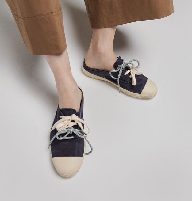 110 AGED CANVAS CLOG DREC