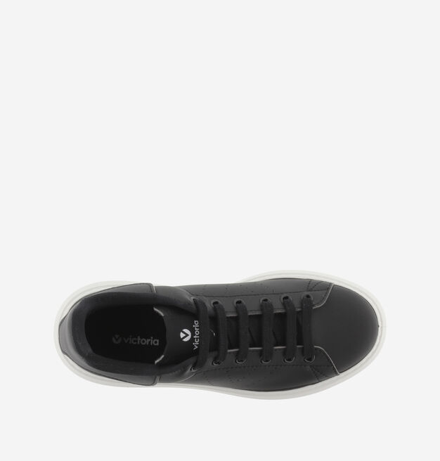 MILÁN FAUX LEATHER SNEAKERS