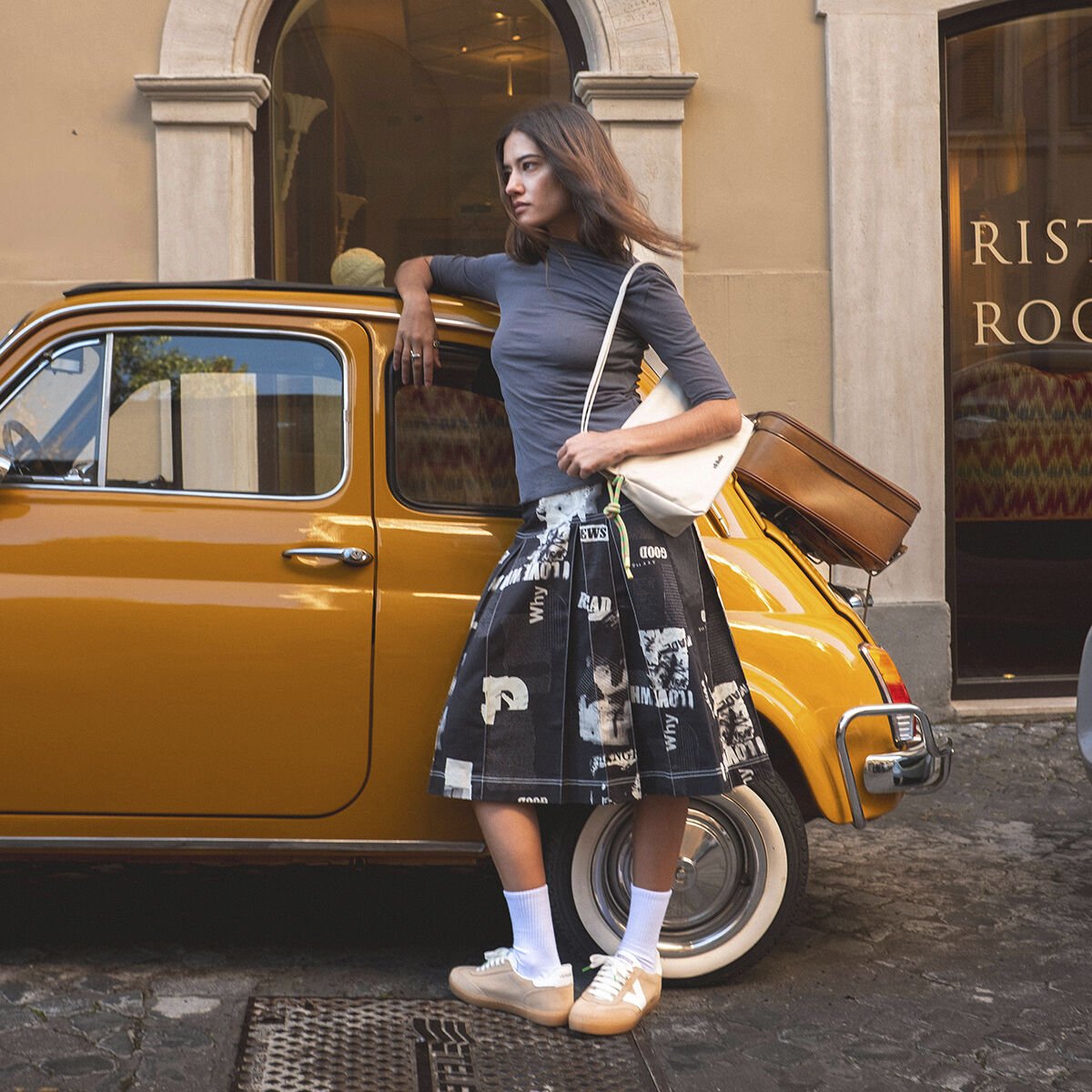 BERL&Iacute;N CICLISTA SUEDE RETRO