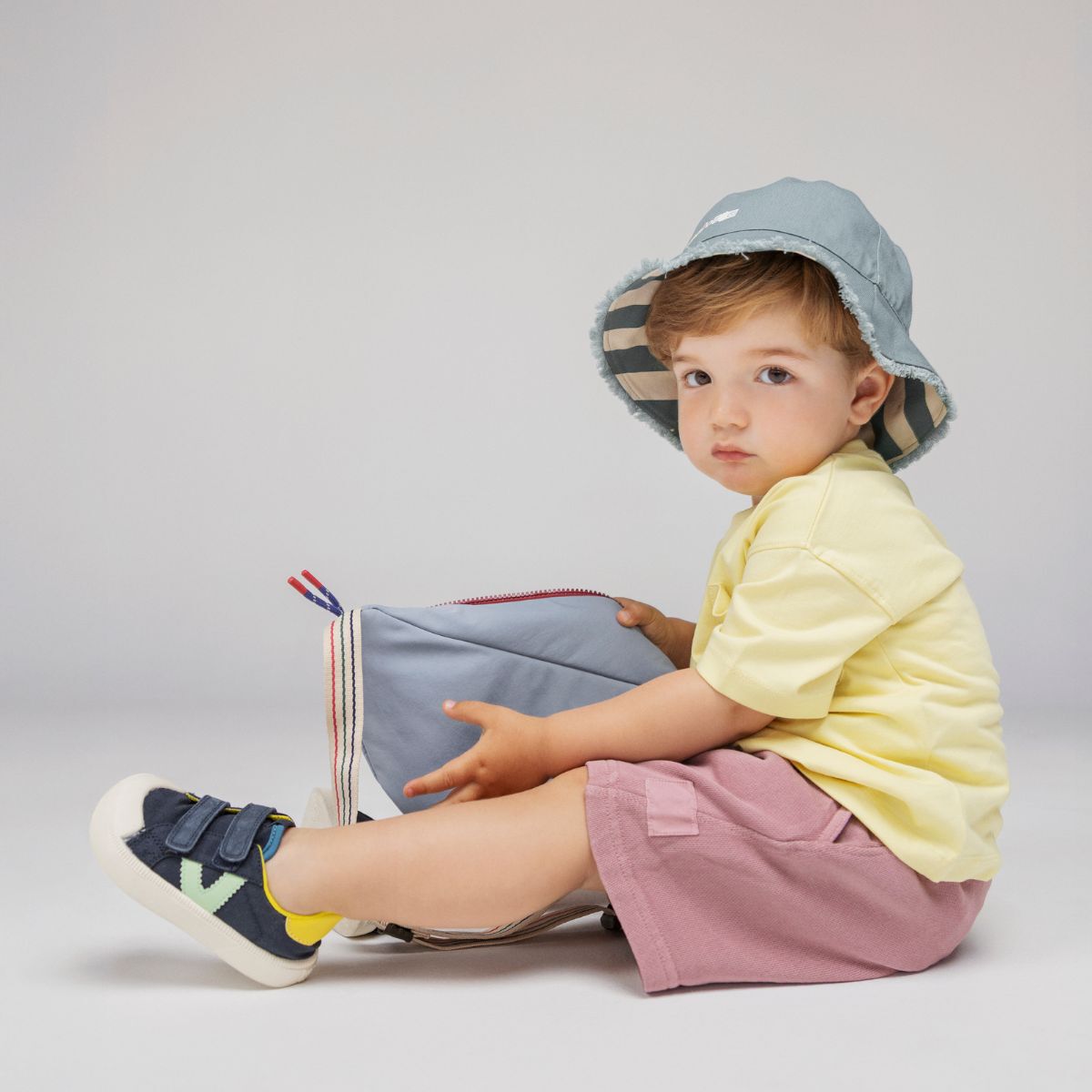 OLIVER STRAPS BAREFOOT MULTICOLOURED CANVAS