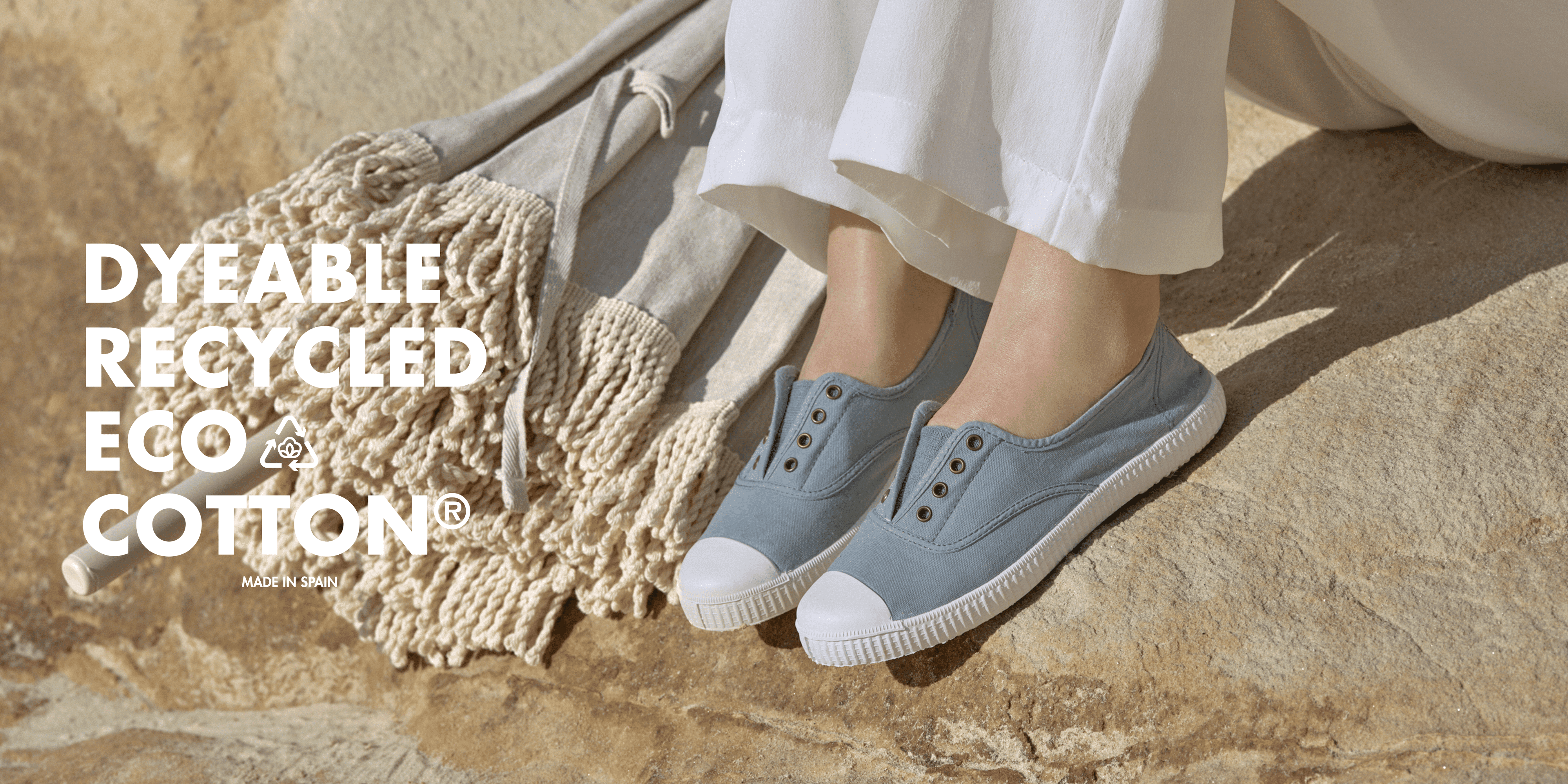 Victoria Ojala Hankie Stripe Bow Pumps in Flamingo