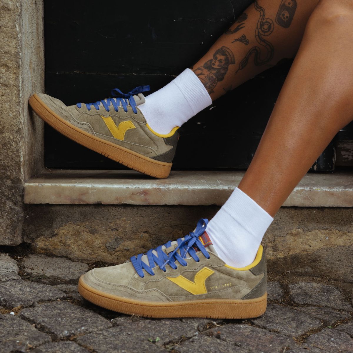 SMASH - SUEDE